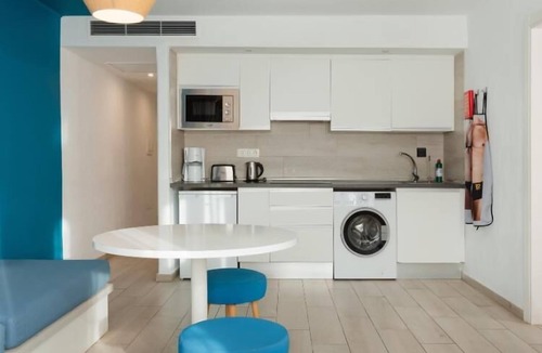 Puerto del Carmen Apartment | R2 Bahía Kontiki Beach Apartments
