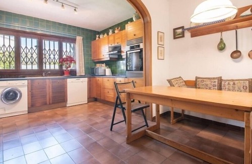 Segur de Calafell Villa | R84 Villa con Piscina y pista de Tenis