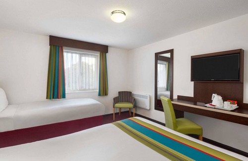 South Mimms Hotel | Ramada by Wyndham South Mimms M25