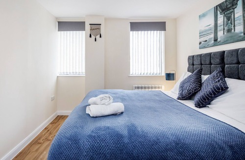 Watford Apartment | Real - Queens Serviced Apartments