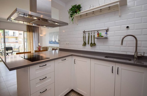 Torreblanca Apartment | Ref: 278 Beach apartment with pool and parking
