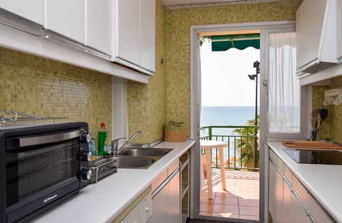 Torreblanca Apartment | Ref: 326 Beach front apartment on the promenade with beautiful sea view