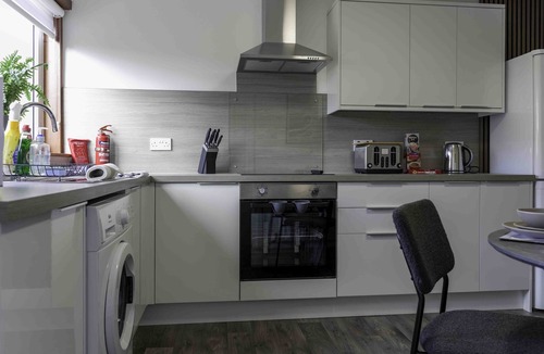 Bathgate House | Refreshing Modern House in West Lothian