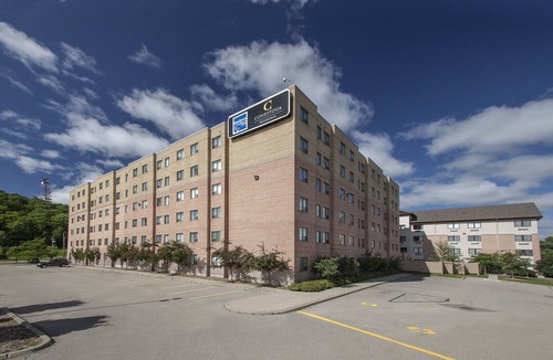 Doon South Apartment | Residence & Conference Centre - Kitchener Waterloo
