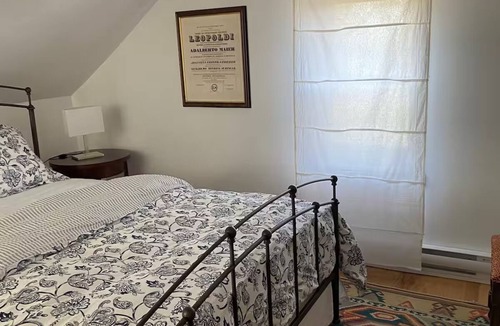 Bongard House | Restored Farm House Lake on the Mountain Prince Edward County