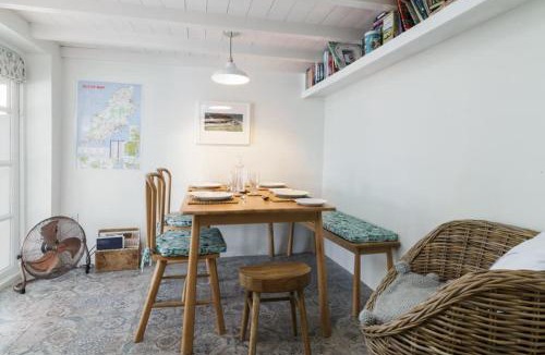 Douglas House | Rivendell Cottage