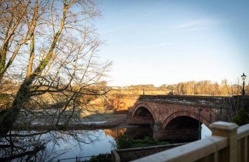 Annan House | River View Cottages