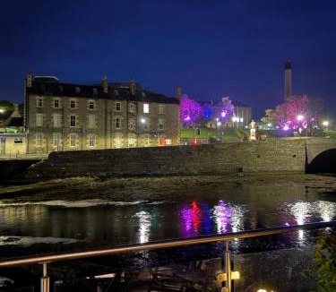 Wick Apartment | Riverside Apartments