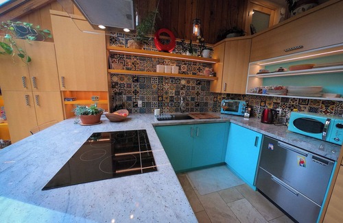 Elora House | Riverside Retreat/w Sauna, Heated Pool & Hot Tub in Elora