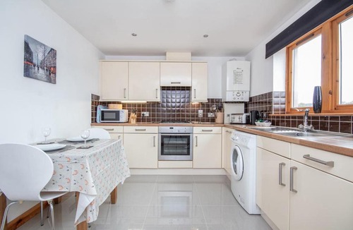 Inverness Apartment | Riverview Apartment