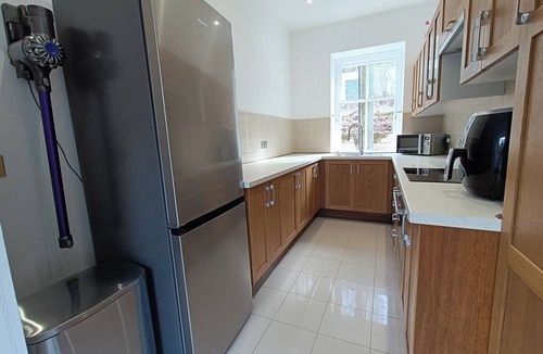 Girvan House | RnB - The Coach House - Ev Charger option