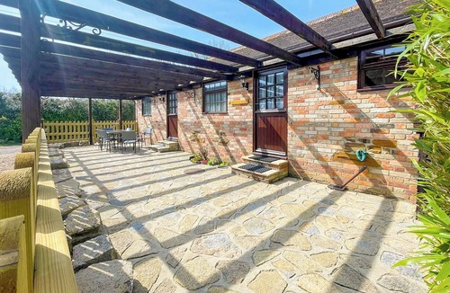 Poole Cottage | Robins Nest - UK36322