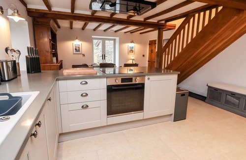 Newcastle-on-Clun Cottage | Rockhill Farmhouse