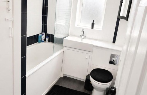Grays Apartment | Roclems Homes