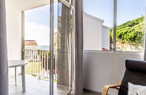 Sant Pol De Mar Apartment | Romantic, Beach Apartment with Mediterranean Sea Views