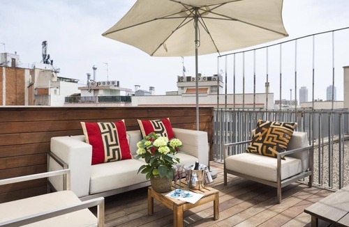 el Fort Pienc Apartment | Rooftop Pools Apartment, by Old Town!