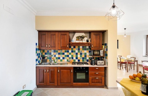 Agerola Apartment | Room 'Amalfi' with Sea View, Wi-Fi and Air Conditioning
