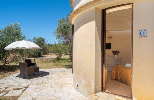 Nardo Apartment | Room 'Residenze Uliveto - Residence 11' with Private Terrace and Air Conditioning