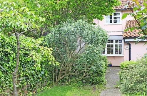 Great Bealings House | Rose Cottage - Great Bealings