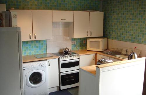 Carsphairn House | RoSE COTTAGE THREE BEDROOM HOUSE WITH PARKING Summer Special