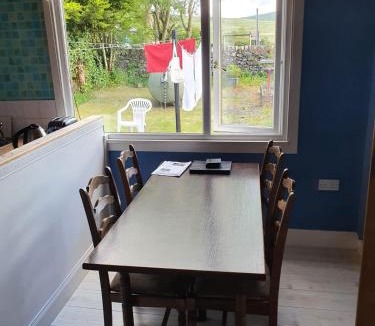 Carsphairn House | RoSE COTTAGE THREE BEDROOM HOUSE WITH PARKING Summer Special