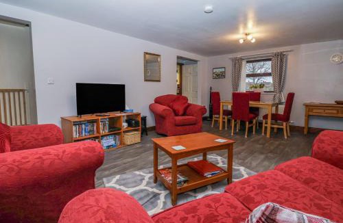 Barlby House | Rose
