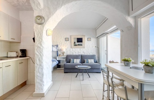 Santa Margarida Apartment | Roses Holiday Center by Interhome