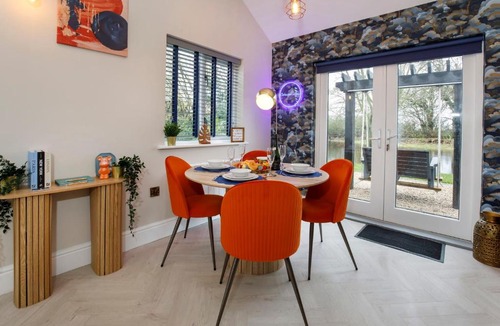 Selby Apartment | Rosewood Lodge With Hot Tub