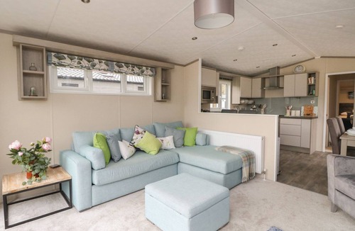St Fillans Cottage | ROWAN, pet friendly, with a garden in St Fillans