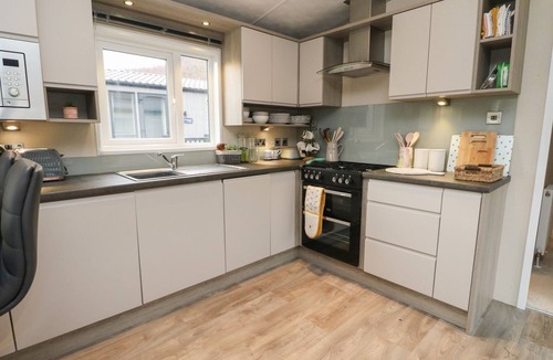 St Fillans Cottage | ROWAN, pet friendly, with a garden in St Fillans