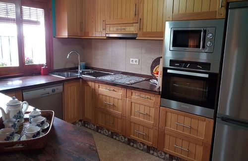 Iznajar Cottage | Rural Accommodation Casa de la Cruz.