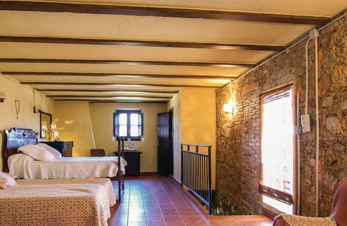 Tordera Cottage | Rural house on the way to the beach