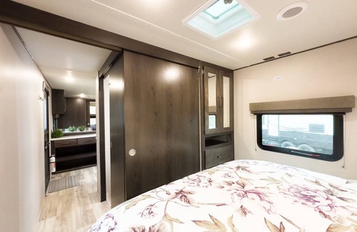 Kenora Resort | RV 3 Family Beach and Dock Perfect for Weekend Getaway