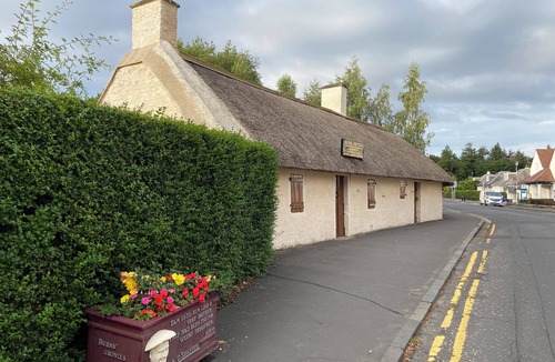 Sanquhar Cottage | Ryehill With Fishing