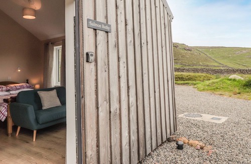 Oldshoremore Cottage | SALMON BOTHY, romantic in Kinlochbervie