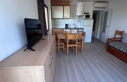 Salou City Centre Apartment | Sant Jordi Zeus Salou 33201