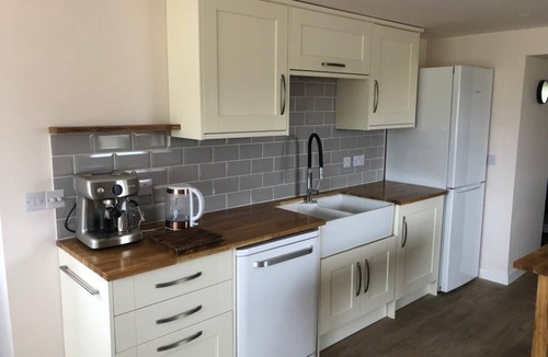 Sangomore Cottage | Sarsgrum overlooking Kyle of Durness with ever changing tideline. Pet friendly!