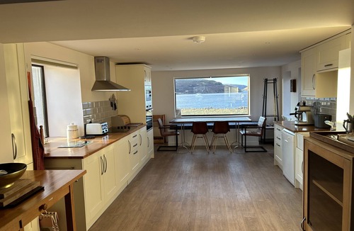 Sangomore Cottage | Sarsgrum overlooking Kyle of Durness with ever changing tideline. Pet friendly!