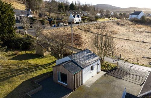 Suladale House | Scandi style Cottage by the sea, Isle of Skye