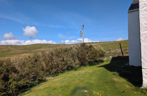 Uisken Apartment | Scoor House - Cnoc Mor. Stunning views of the coast 2 bedroom Apartment
