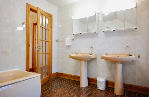 Scourie Bed & Breakfast | Scourie Lodge B&B and Gardens