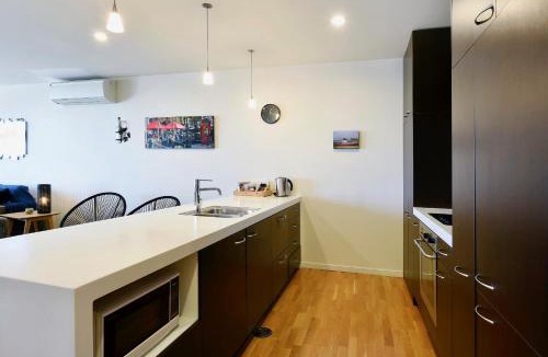 Stepneyville Apartment | Sea Path Apartment