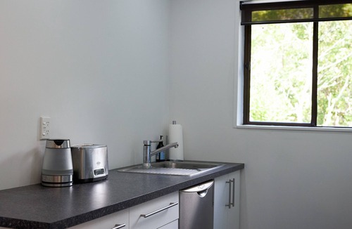 Kaikoura District House | Seascape Retreat - Kaikoura Holiday Home