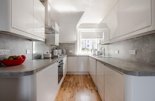 Fairlie Apartment | Seashell Shores - Fabulous Stay