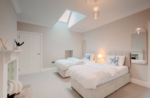 Aberdour Apartment | Seaside Apartment in Fife coastal town Aberdour