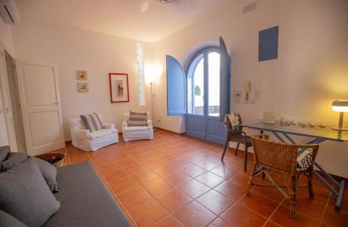 Cozze Apartment | SeaSide Paradise - Seafront Terrace Apartment by BariHouses