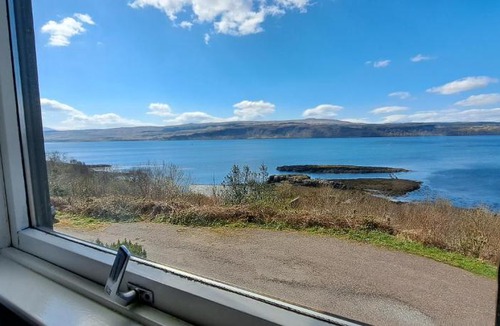 Gruline House | Seaview Cottage, Drimnin