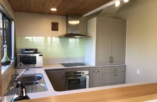 Tahunanui House | Seaview Nelson Home Kalimna