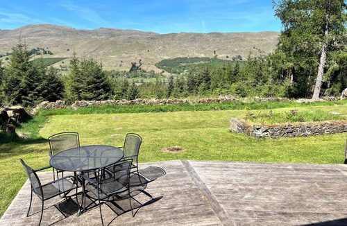 Killin Cottage | Secluded traditional and stylish detached cottage set in a National Park