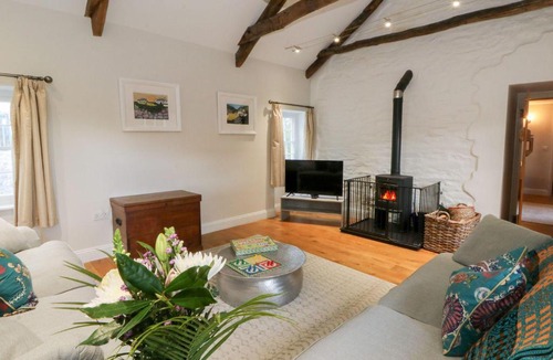 Ciliau-Aeron House | Secret Garden Cottage